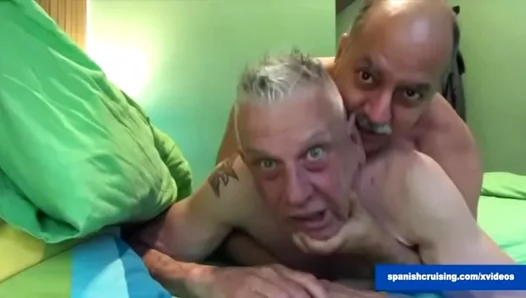 Passionate Raw Hookups: Daddys Desires Fulfilled in Steamy, Uninhibited Gay Sex - 18+