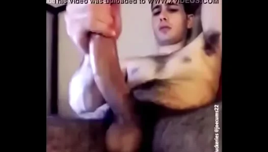 Steamy Solo Thrill: Young Twink Devours Huge Meat, Savoring the Aroma Throbbing Girth –