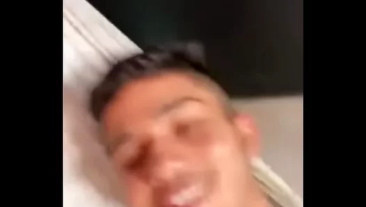 Voice Body Turn Me On: Hot Teen Exposes Massive Cock – GostosoNovinho