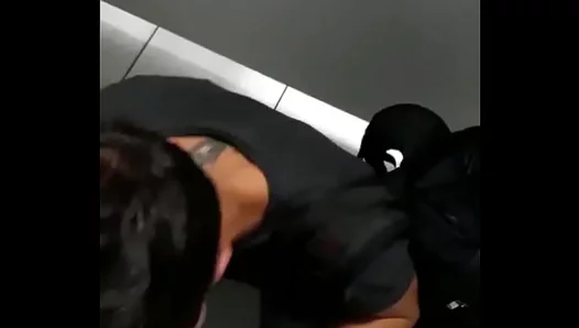 Andres Steamy Debut: Raw Bareback Oral Thrills As He Devours Fresh Cock