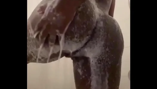 Cheeks Flapping Frantically: Hungry Teens Slam into Tight Holes - FreshMeat 18+