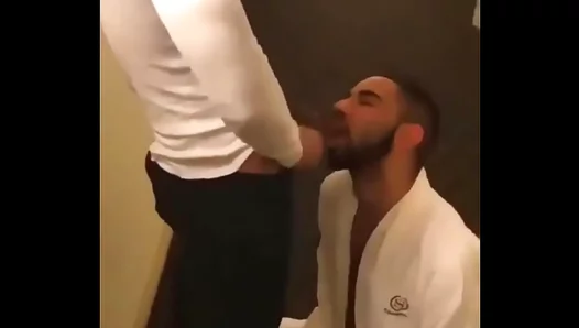 Intimate Interracial Piss Showdown: Uninhibited Raw Action Spills Down the Hallway –