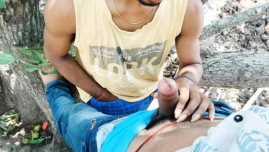 Under Indian Mango Leaves: Fresh College Cut Sucks Thick Cock Under the Sun