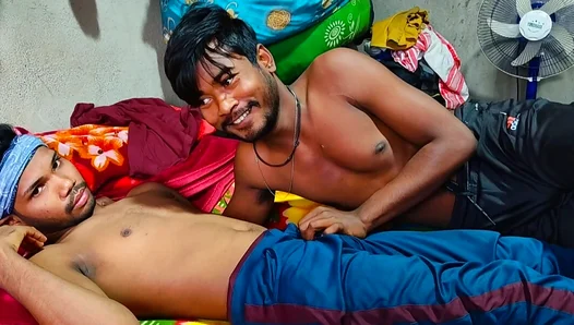 Truck Stop Tryst: Innocent Cuties Wily Ways Seduce Built, Brawny Stranger – 18+