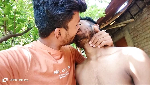 Rustic Rendezvous: Indian Lovers Raw Anal Oral Affairs Heat Up Under Starlit Countryside