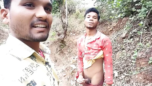 Wild Solo Session Under the Blazing Sun: Unleashing Lust Outdoors