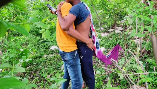 Steamy Jungle Encounter: Raw Lust Ignites in Indias Secluded Woodland Glade – GayXXX 18+