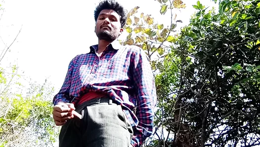Tempting Indian Lads Tease Touch Under Sunlit Canopy – Steamy Solo Escapes 18+