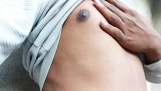 Seduced by the Heat: Indian Boys Sun-Kissed Orgasmic Solo – TinyGays 18+