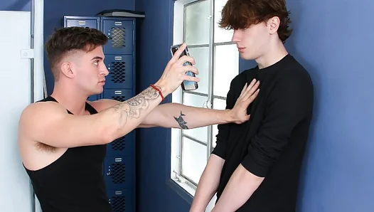 Caught in the Act: Young Twinks Desperate Public Stall Bang