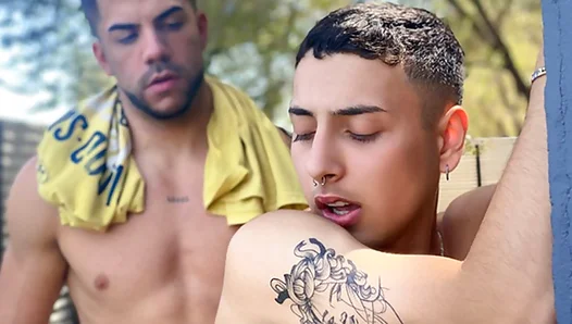 Steamy Park Pickup: Hunky Cab Guy Dominates Innocent UrielSimons Tight Hole – TinyGays 18+