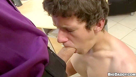 Denis Reed and Tommy Whites Steamy Bareback Frenzy: Unleashing Lust in an Explicit Raw