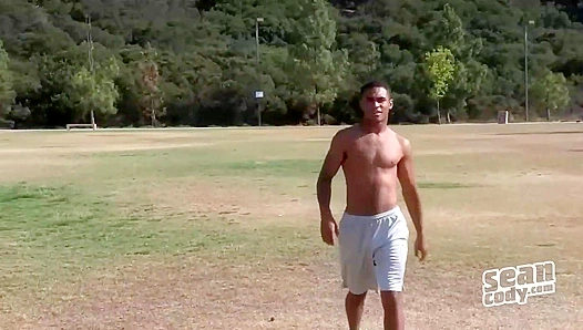 Kellins Wild Ride: Bareback Steam, Skin-to-Skin with Sean Cody X