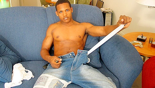 Alejandros Steamy Self-Love: Thrusting His Hung, Veiny Latin Beef to Climax – Circle Jerk