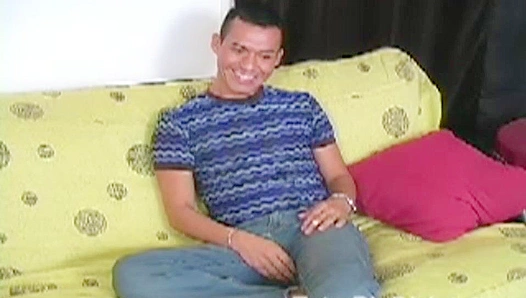 Anthonys Charisma Brings Him Face-to-Face with Hung, Rock-Hard Studs – BigPersonalities