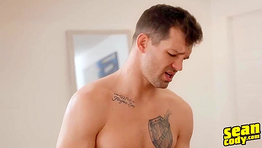 Steamy Hookup Unfolds: Brysen Drews Intimate Raw Moments Captured – ExposedMales 18+