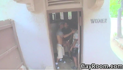 Marcs Outdoor Encounters: Steamy Public Hookups with Young Men – GayXXX