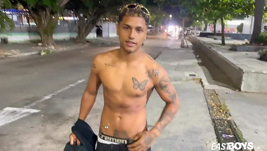 Thiago Kurlys Unleashes Masterful Cock Worship in Steamy Audition Scene –