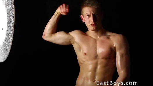 Ripped Muscular Fantasy Exposed: Dreamy Hunks Chiseled Body Aroused - Hot Shemale 18+