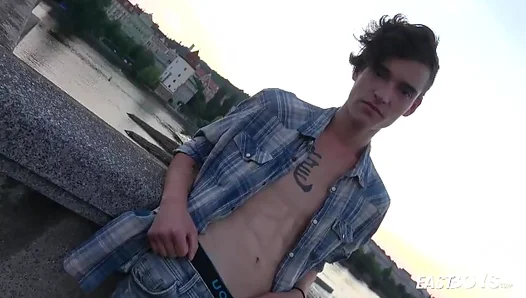 Steamy Czech Escapades: Johnny Walshs Wild Prague Getaway for Gay Thrills
