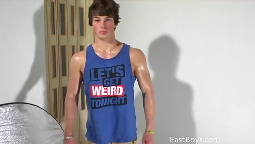 Young Stud Shows Off Chiseled Body for Thick Dicks – Pure Gay Muscle Lust