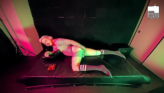 Axels Hungry Hole: Devouring Every Drop of Strawberry Flavored Cum – GayPornXXX 18+