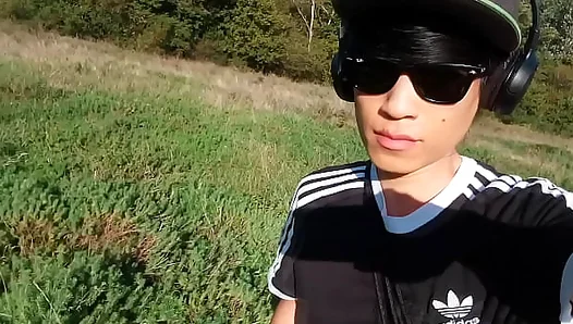 Steamy Asian Flash: Jons Musky Dick Pre-Cum as He Exposes His Hung 18+