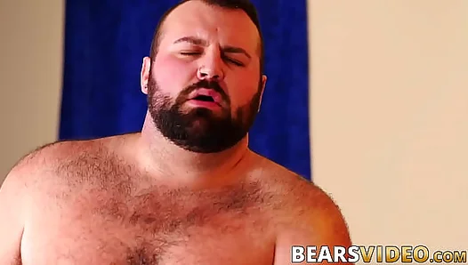 Huge Bears Hungry Hole Devoured by Massive Meat: Deep Throat Delight at GayPorn.com