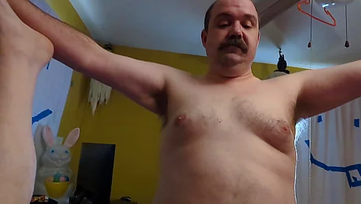 Mustachioed Hunk Enraptured by Rustys Plump Bubble Butt - WobbleErotic Gay Lust