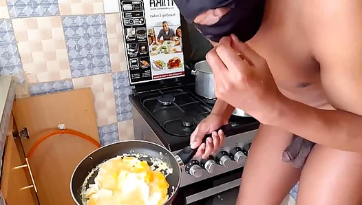 Nigerian Mornings: Scorching Bedplay with Hung Studs Over Breakfast – XXX