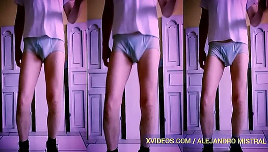 Alejandro Mistral Struts His Stuff in Scorching Leather Briefs – HotGayVideos 18+