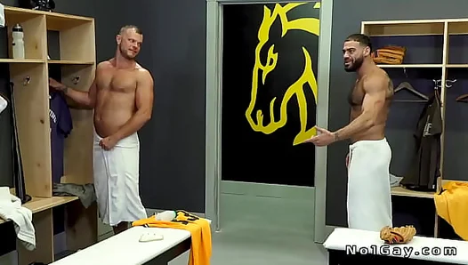 Hairy Jock Threesome Frenzy: Sweaty Muscles Pound in Steamy Gym Lockers – GayPornVibe 18+