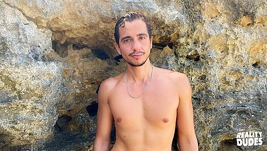 Marco Luccas Sultry Beach Romp: Unleashing Lust in the Open Sun – RealityDudes