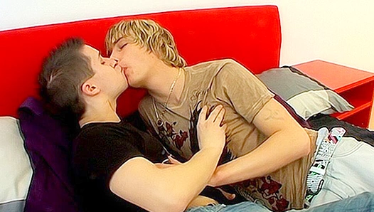 Hungry For Thick Meat: Teenage Sluts Feast On Raw, Rugged Dicks At LollipopTwinks 18+