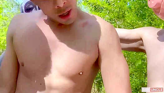 Sun-Kissed Latino Lust: Hung Twinks Go Wild in Scorching Outdoor Threesome Orgy – 18+