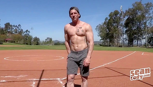 Steamy Shower Stroke: Athletic Jock Jeremy Works Up a Thirst Quenching Load