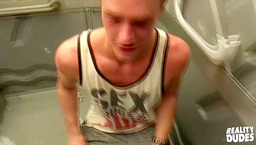 Blonde Cutie Ken Sucks Swallows His Straight-Chasing Crushs Huge Load – POV Gay Sex