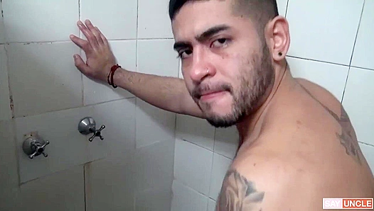 Steamy Shower Surprise: Raw Amateur Fun as Juicy Latin Ass Gets Pounded – TinyGays 18+