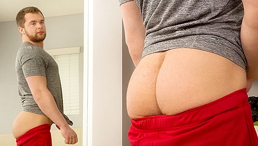 Sean Cody: Seans Steamy Self-Love - Aroused by Watching His Hands Work