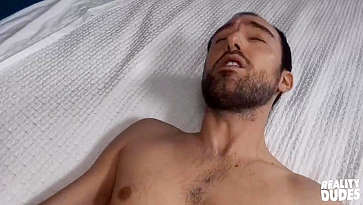 Peytons Passion Ignites: Charming Straight Guy Surrenders to Deep Throating – GayPornHub