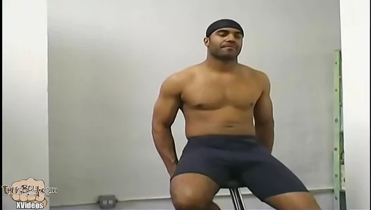 Fishers Powerful Abs and Pecs Shine in Intense Thugboy Fitness Session – 18+