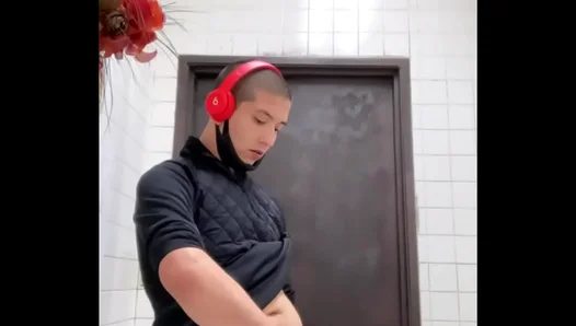 Steamy Bathroom Blitz: Hung Studs Lightning-Fast Stroke Session Ends in Explosive Cum –