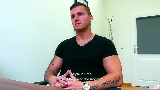 Inked Beefs Raw Webcam Debut: Messy Facial Fun – DirtyScout Exclusives