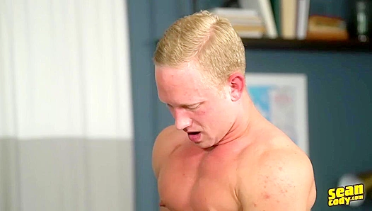 Blonde Stud Jeremie Unleashes His Animalistic Lust – Frenzied Fist Pounding Raw On-Camera