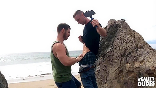 Beefy Brandons Steamy Outdoor Orgy: Raw RealityDudes Action