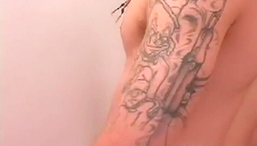 Miguels Aroused Join: Throbbing Circle Jerk Unleashes His Hidden Lust – GayPornCircle 18+