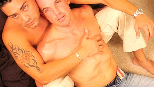 Passionate Ignition: Alexander Clyves Sizzling Chemistry Ignites All-Male Desire