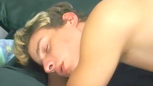 Ezequelle Jacques Raw Anal Ride: Unbridled Gay Bliss
