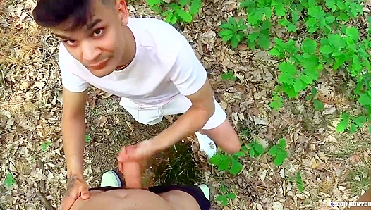 Wild Czech Threesome: Cash for Raunchy Sex – Hung Men Go XXX