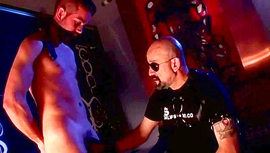 Amateur Beefcakes Unleash Raw Fisting Fury — Extreme Anal Penetration Takes Over –